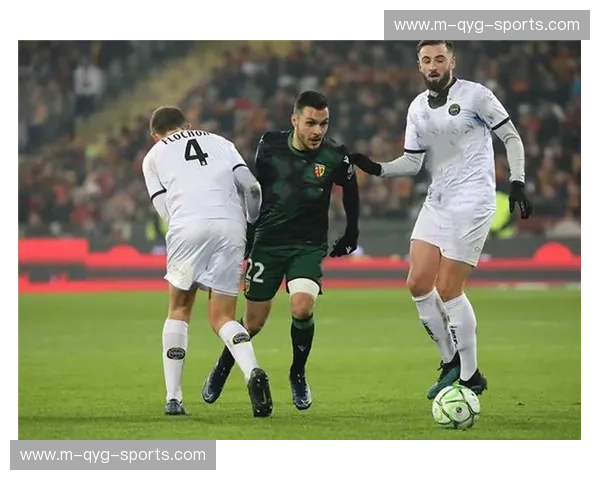 朗斯高位逼抢战术遭破解 数据揭示其防线身后空档被利用 朗斯高位逼抢战术遭破解 数据揭示其防线身后空档被利用